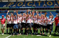 В фестивале Детской дворовой лиги на Дону приняли участие более 6,5 тысячи юных футболистов